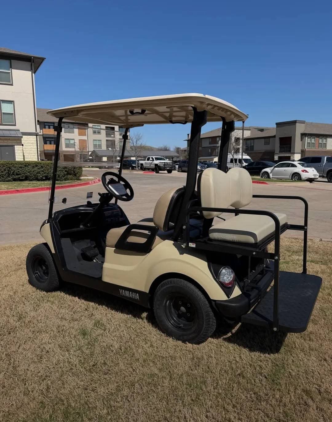 2020 Yamaha Golf Cart 4 SEATER ELECTRIC - Image 4