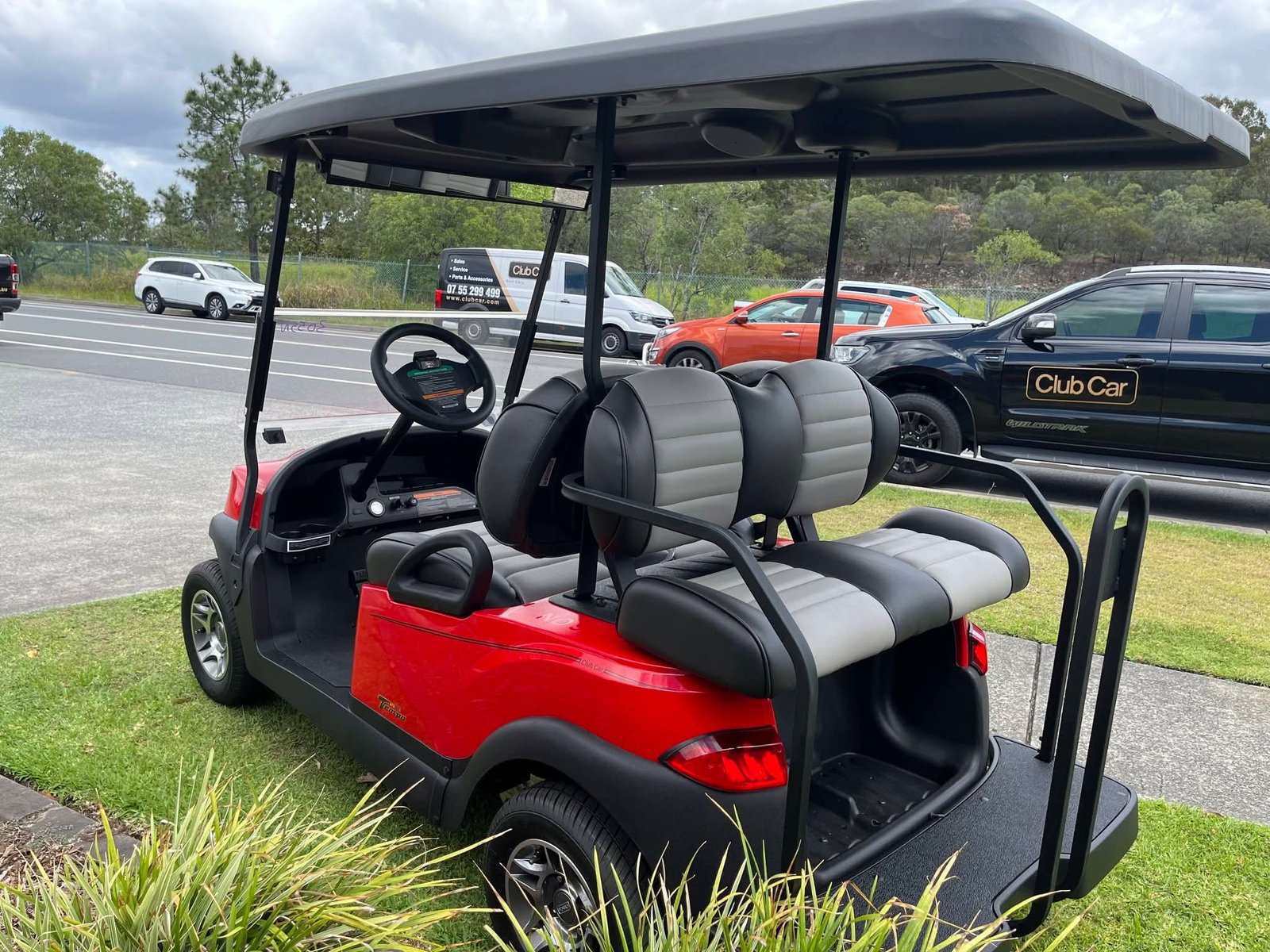 CLUB CAR Onward 4-Pass ECH440 4 SEATER ELECTRIC - Image 4