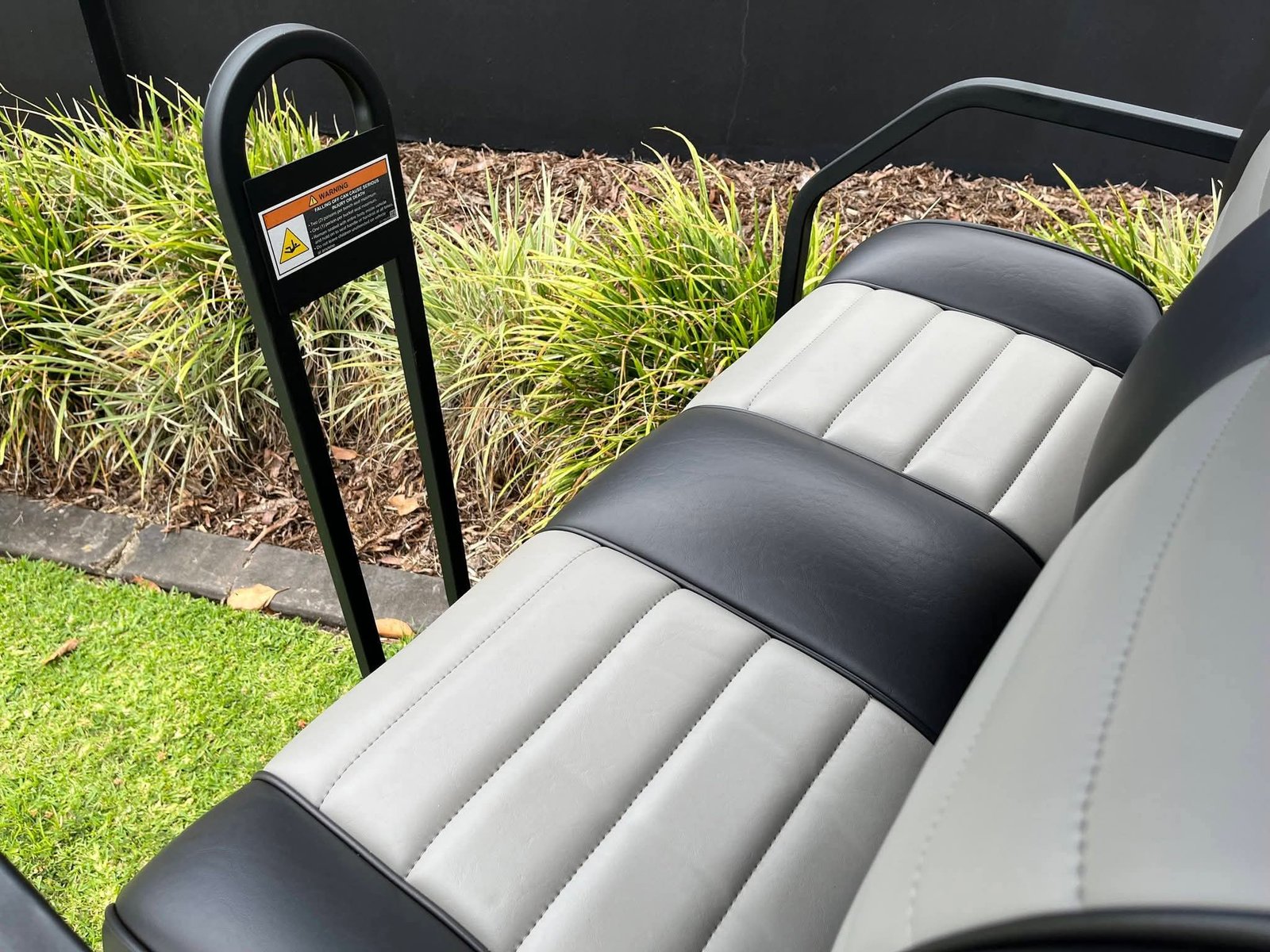 CLUB CAR Onward 4-Pass ECH440 4 SEATER ELECTRIC - Image 10