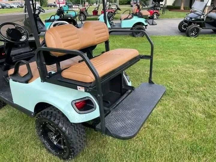 Ezgo TXT Gas Powered Golf Cart 4 SEATER GAS - Image 7