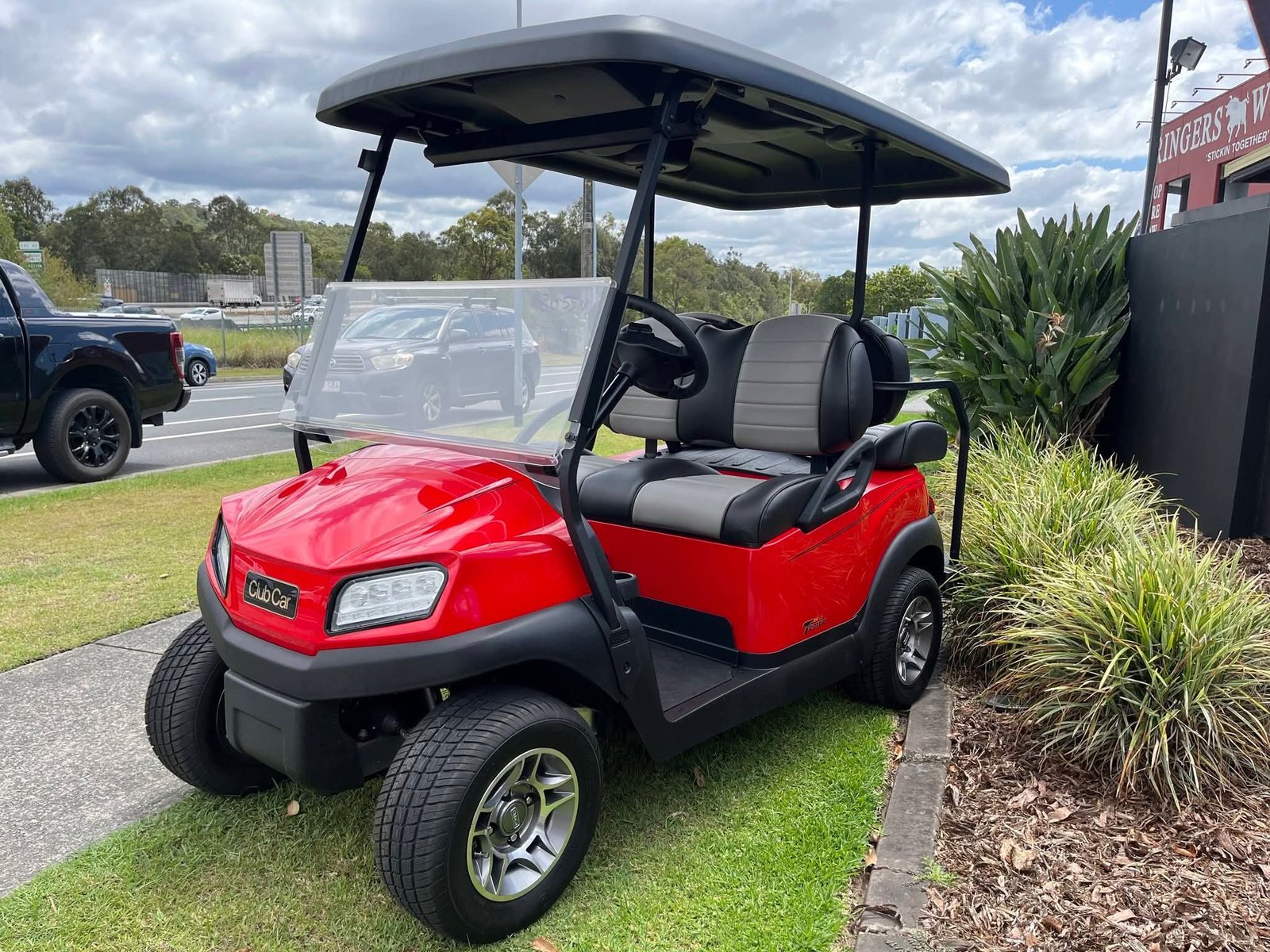CLUB CAR Onward 4-Pass ECH440 4 SEATER ELECTRIC